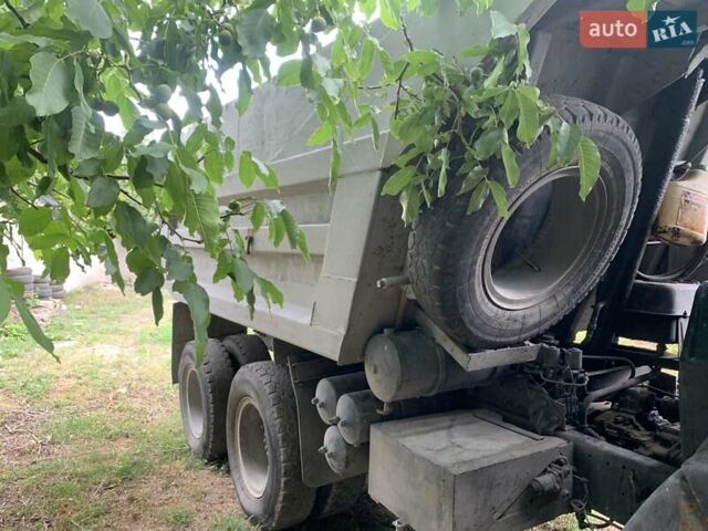 Зеленый КамАЗ 5511, объемом двигателя 10.85 л и пробегом 1000 тыс. км за 7500 $, фото 5 на Automoto.ua