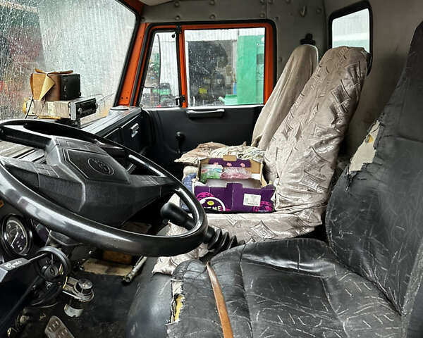 Оранжевый КамАЗ 5511, объемом двигателя 0 л и пробегом 250 тыс. км за 8900 $, фото 2 на Automoto.ua