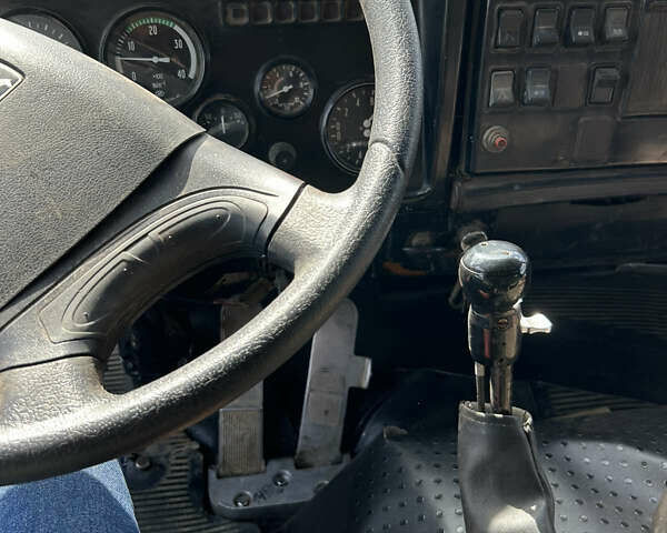 Оранжевый КамАЗ 5511, объемом двигателя 10.85 л и пробегом 100 тыс. км за 10500 $, фото 12 на Automoto.ua