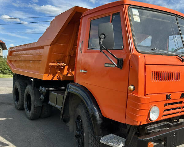 Оранжевый КамАЗ 5511, объемом двигателя 10.85 л и пробегом 100 тыс. км за 10500 $, фото 3 на Automoto.ua