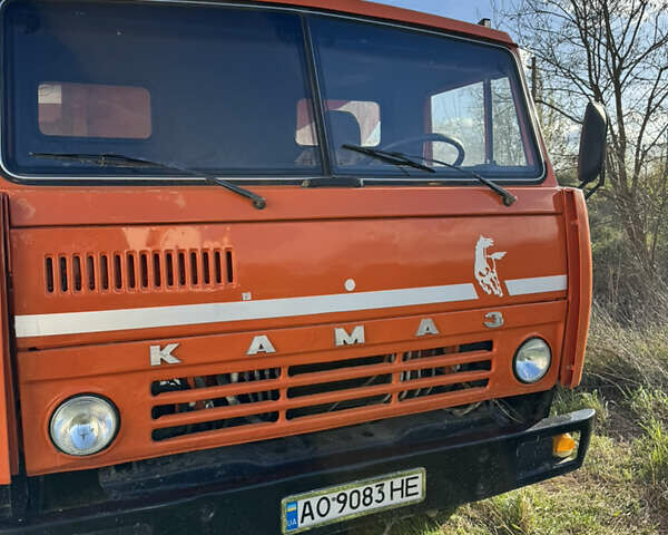 Оранжевый КамАЗ 5511, объемом двигателя 10.85 л и пробегом 100 тыс. км за 9900 $, фото 5 на Automoto.ua