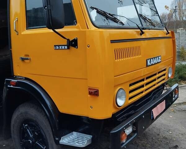 Желтый КамАЗ 55111, объемом двигателя 10.85 л и пробегом 1000 тыс. км за 237 $, фото 1 на Automoto.ua