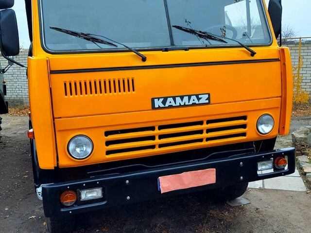 КамАЗ 55111 1990 в Харькове на Automoto.ua Желтый КамАЗ 55111, объемом двигателя 10.8 л и пробегом 100 тыс. км за 9800 $, фото 2 на Automoto.ua