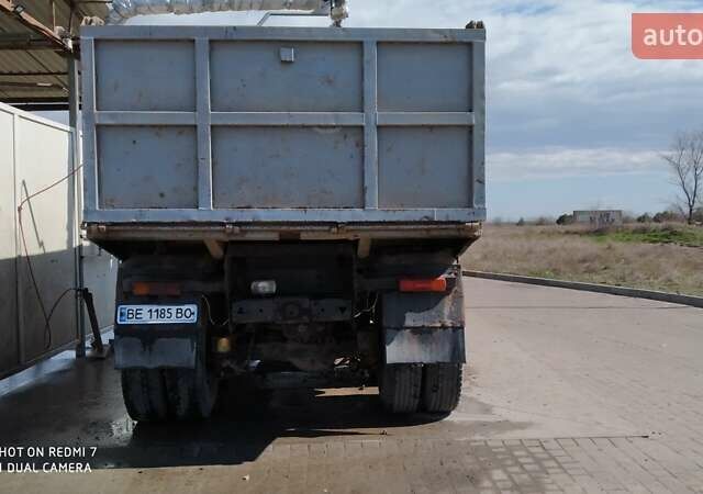 Серый КамАЗ 55111, объемом двигателя 10.85 л и пробегом 200 тыс. км за 13800 $, фото 3 на Automoto.ua