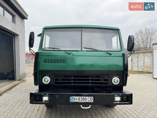 Зеленый КамАЗ 55111, объемом двигателя 10.85 л и пробегом 100 тыс. км за 6999 $, фото 2 на Automoto.ua
