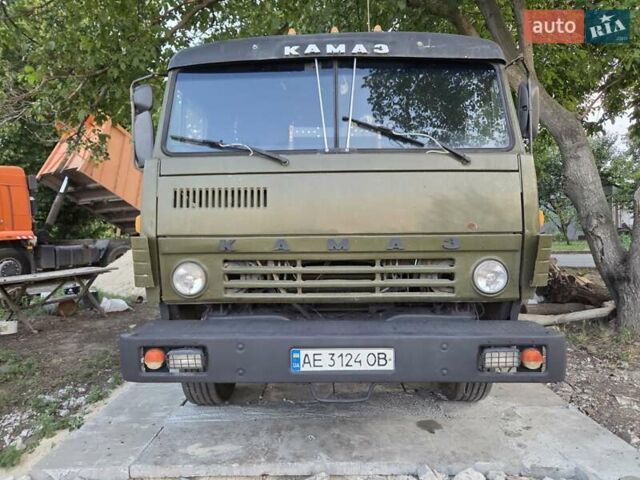 Зеленый КамАЗ 55111, объемом двигателя 11 л и пробегом 100 тыс. км за 15700 $, фото 1 на Automoto.ua
