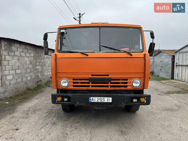 Оранжевый КамАЗ 55111, объемом двигателя 10.85 л и пробегом 100 тыс. км за 12000 $, фото 4 на Automoto.ua