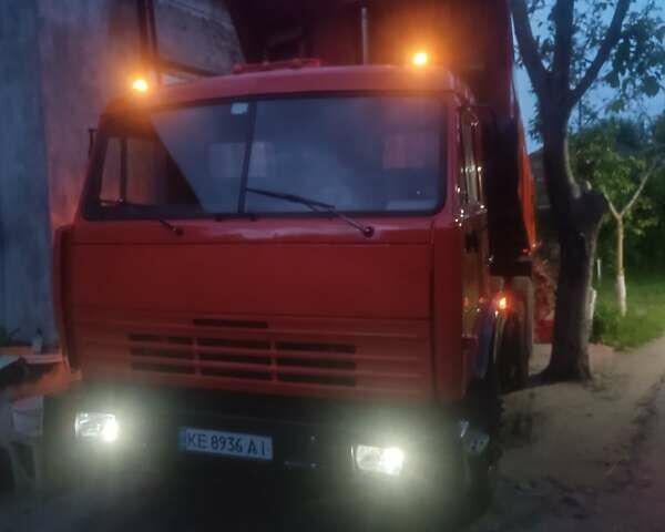 Оранжевый КамАЗ 55111, объемом двигателя 0 л и пробегом 160 тыс. км за 16400 $, фото 1 на Automoto.ua