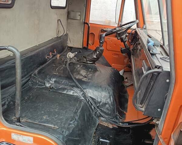 Оранжевый КамАЗ 55111, объемом двигателя 0 л и пробегом 160 тыс. км за 16400 $, фото 13 на Automoto.ua