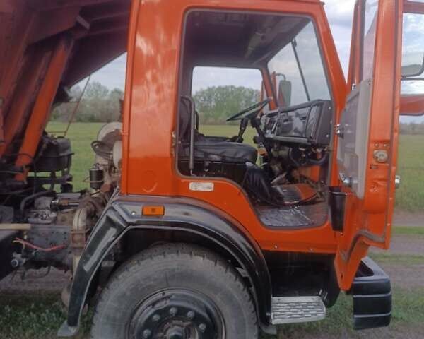 Оранжевый КамАЗ 55111, объемом двигателя 0 л и пробегом 160 тыс. км за 16400 $, фото 6 на Automoto.ua