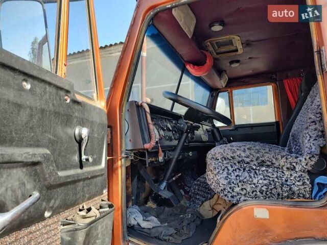 Оранжевый КамАЗ 55111, объемом двигателя 10.85 л и пробегом 100 тыс. км за 6031 $, фото 4 на Automoto.ua