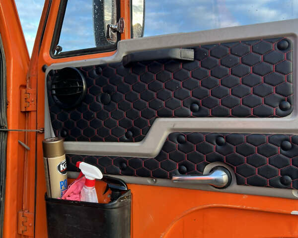 Помаранчевий КамАЗ 65115, об'ємом двигуна 0 л та пробігом 59 тис. км за 19700 $, фото 21 на Automoto.ua