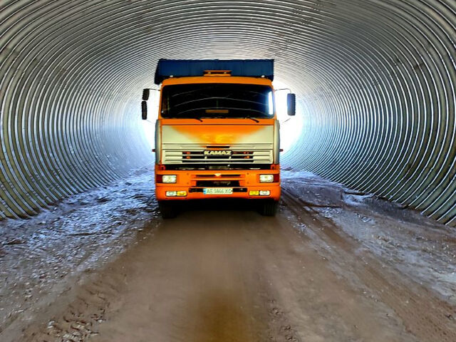КамАЗ 6520, объемом двигателя 12 л и пробегом 227 тыс. км за 20000 $, фото 7 на Automoto.ua