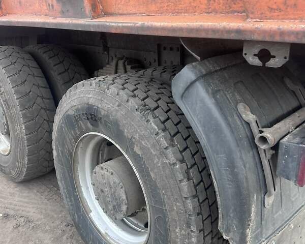 Оранжевый КамАЗ 6520, объемом двигателя 11.76 л и пробегом 250 тыс. км за 25000 $, фото 8 на Automoto.ua