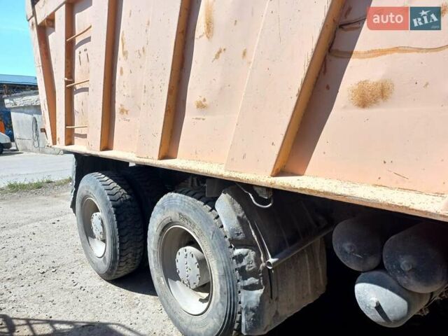 Оранжевый КамАЗ 6520, объемом двигателя 11.76 л и пробегом 303 тыс. км за 13000 $, фото 2 на Automoto.ua