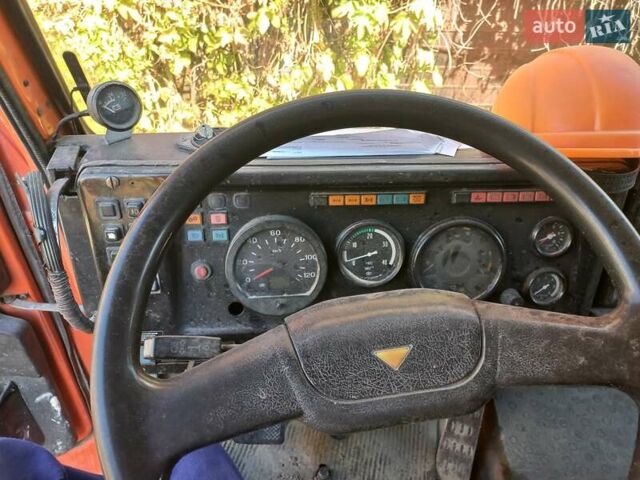 Оранжевый КамАЗ 6520, объемом двигателя 11.76 л и пробегом 303 тыс. км за 13000 $, фото 5 на Automoto.ua