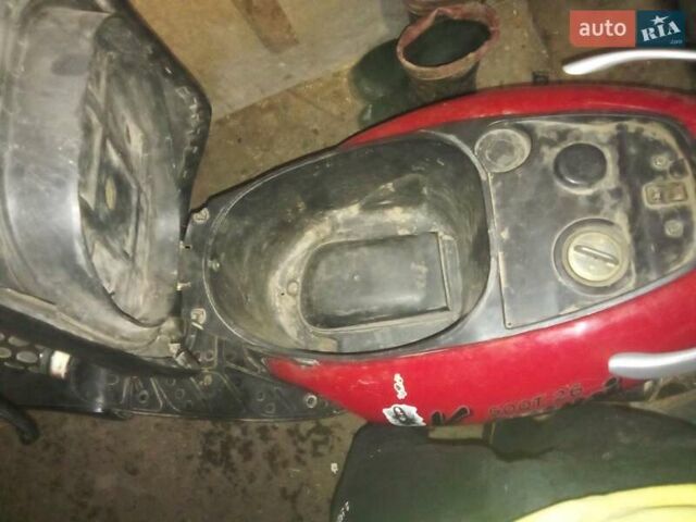 Кануни 50QT-10A 2007 в Ровно на Automoto.ua Красный Кануни 50QT-10A, объемом двигателя 0.49 л и пробегом 9 тыс. км за 230 $, фото 2 на Automoto.ua