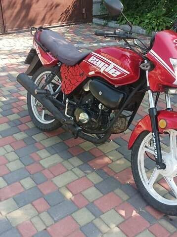 Червоний Кануні Ігл, об'ємом двигуна 13 л та пробігом 8 тис. км за 544 $, фото 2 на Automoto.ua