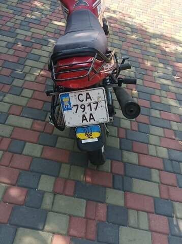 Червоний Кануні Ігл, об'ємом двигуна 13 л та пробігом 8 тис. км за 544 $, фото 3 на Automoto.ua