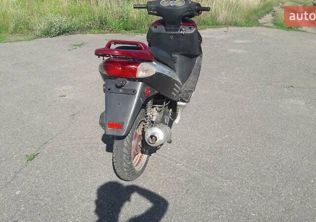 Красный Кануни Револт, объемом двигателя 0 л и пробегом 9 тыс. км за 229 $, фото 2 на Automoto.ua