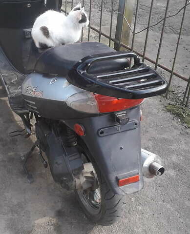 Кануні Рєволт 2007 у Первомайськ на Automoto.ua Зелений Кануні Рєволт, об'ємом двигуна 0.08 л та пробігом 1 тис. км за 500 $, фото 4 на Automoto.ua