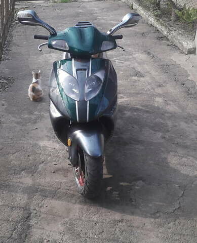 Кануні Рєволт 2007 у Первомайськ на Automoto.ua Зелений Кануні Рєволт, об'ємом двигуна 0.08 л та пробігом 1 тис. км за 500 $, фото 7 на Automoto.ua