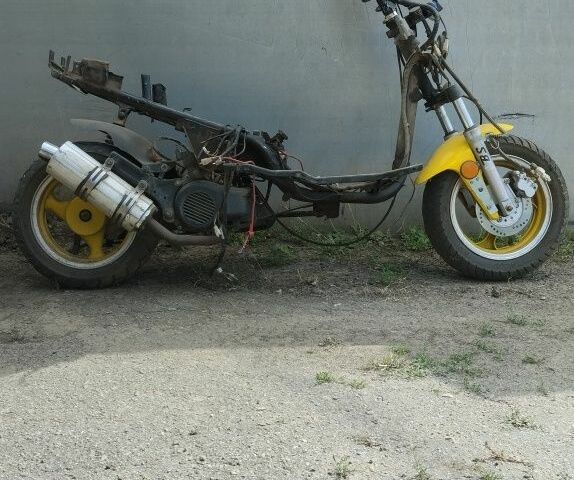 Кануні Інша, об'ємом двигуна 49 л та пробігом 0 тис. км за 2000 $, фото 1 на Automoto.ua