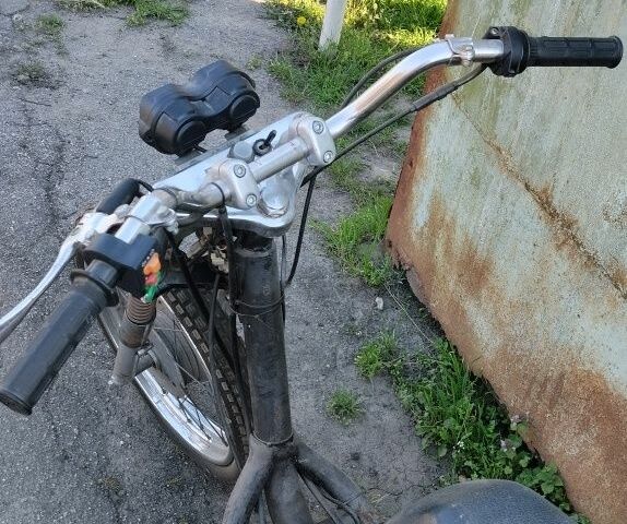 Кануни Другая 2007 в Днепре (Днепропетровске) на Automoto.ua Кануни Другая, объемом двигателя 49 л и пробегом 0 тыс. км за 84 $, фото 2 на Automoto.ua