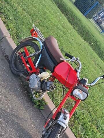 Красный Карпаты Карпаты, объемом двигателя 0.49 л и пробегом 10 тыс. км за 155 $, фото 5 на Automoto.ua