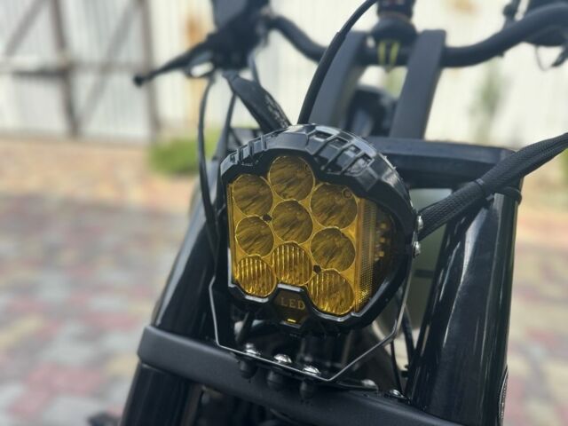 Кастом 6510, объемом двигателя 1 л и пробегом 0 тыс. км за 4500 $, фото 1 на Automoto.ua