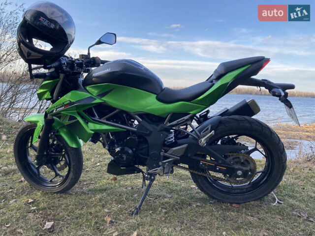 Зелений Кавасакі 250, об'ємом двигуна 0.25 л та пробігом 11 тис. км за 3000 $, фото 2 на Automoto.ua