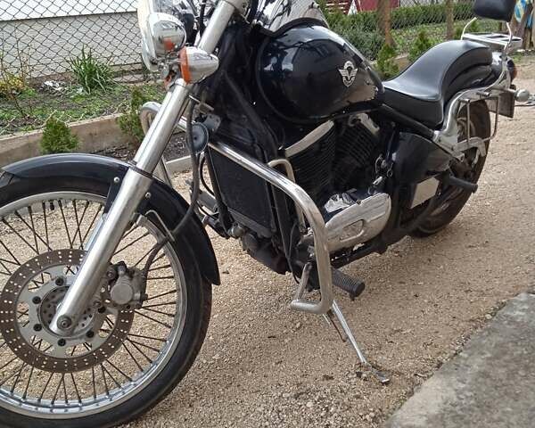 Кавасаки 400 1996 в Бродах на Automoto.ua Черный Кавасаки 400, объемом двигателя 0.4 л и пробегом 32 тыс. км за 3000 $, фото 1 на Automoto.ua