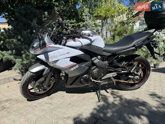 Кавасаки 400, объемом двигателя 0 л и пробегом 27 тыс. км за 4400 $, фото 7 на Automoto.ua