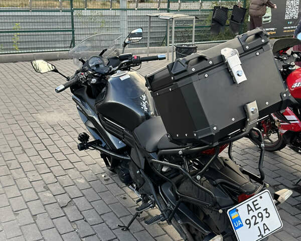 Серый Кавасаки 400, объемом двигателя 0.4 л и пробегом 36 тыс. км за 6000 $, фото 3 на Automoto.ua