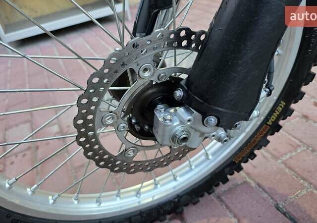 Кавасаки КЛХ 2008 в Харькове на Automoto.ua Черный Кавасаки КЛХ, объемом двигателя 0.45 л и пробегом 9 тыс. км за 4999 $, фото 7 на Automoto.ua