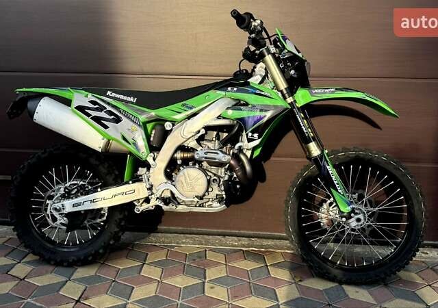 Зеленый Кавасаки КХ, объемом двигателя 0.45 л и пробегом 604 тыс. км за 7599 $, фото 2 на Automoto.ua