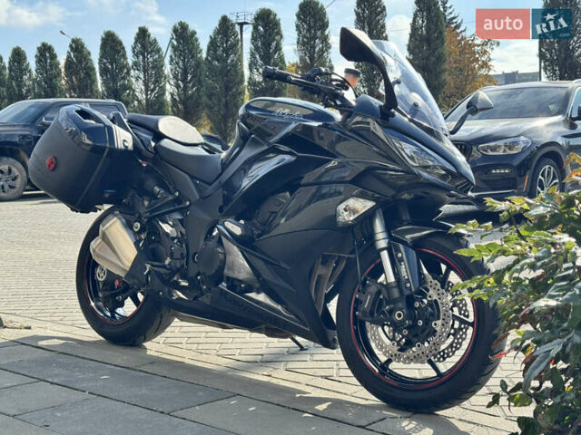 Черный Кавасаки Ниндзя, объемом двигателя 1.04 л и пробегом 22 тыс. км за 11000 $, фото 5 на Automoto.ua