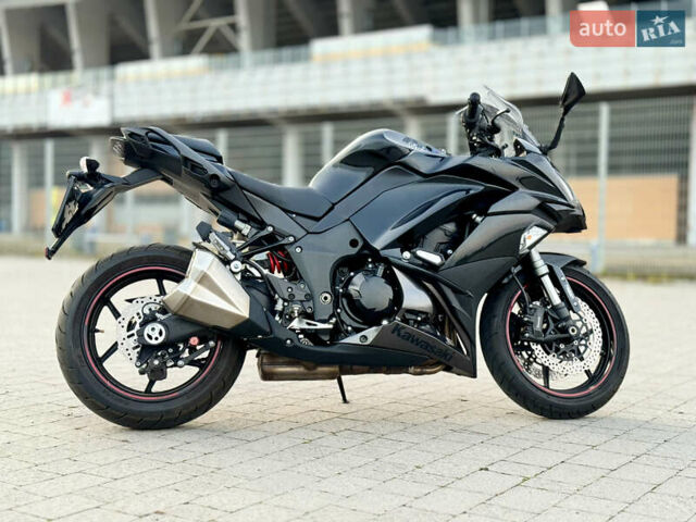 Черный Кавасаки Ниндзя, объемом двигателя 1.04 л и пробегом 22 тыс. км за 11000 $, фото 11 на Automoto.ua