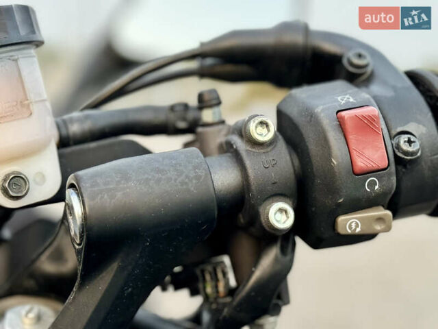 Черный Кавасаки Ниндзя, объемом двигателя 1.04 л и пробегом 22 тыс. км за 11000 $, фото 24 на Automoto.ua