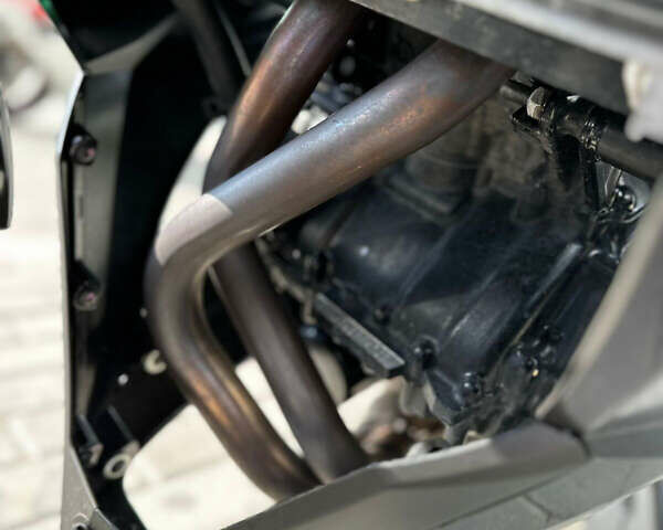 Кавасакі Ніндзя 2019 у Фастове на Automoto.ua Чорний Кавасакі Ніндзя, об'ємом двигуна 0.65 л та пробігом 14 тис. км за 7200 $, фото 24 на Automoto.ua