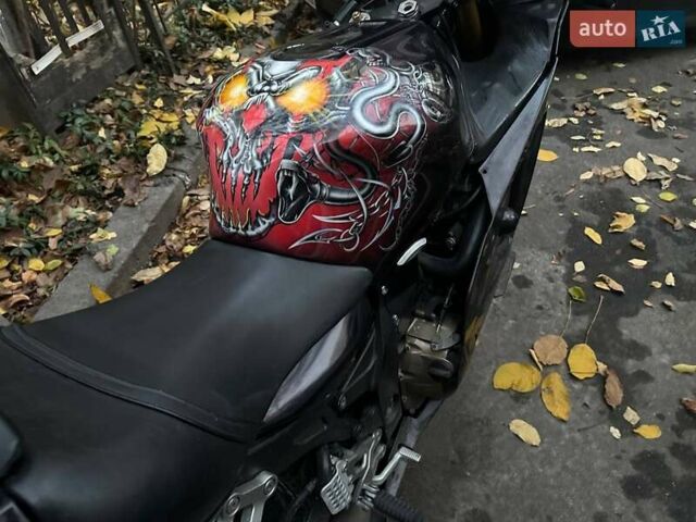 Черный Кавасаки Ниндзя, объемом двигателя 1.2 л и пробегом 72 тыс. км за 4500 $, фото 5 на Automoto.ua
