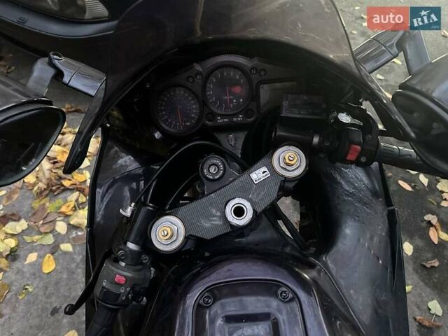 Черный Кавасаки Ниндзя, объемом двигателя 1.2 л и пробегом 72 тыс. км за 4500 $, фото 2 на Automoto.ua
