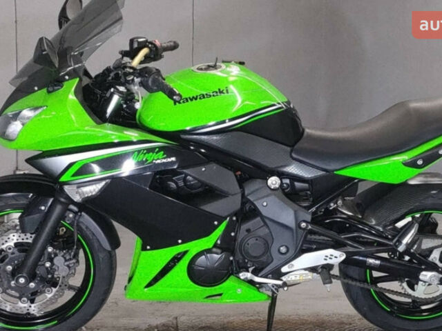 Кавасаки Ниндзя, объемом двигателя 0.4 л и пробегом 0 тыс. км за 3900 $, фото 2 на Automoto.ua