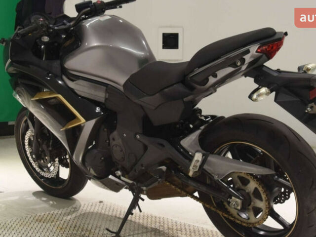 Кавасаки Ниндзя, объемом двигателя 0.4 л и пробегом 0 тыс. км за 4350 $, фото 4 на Automoto.ua