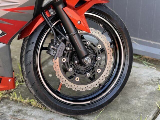 Кавасакі Ніндзя, об'ємом двигуна 0.4 л та пробігом 0 тис. км за 5100 $, фото 6 на Automoto.ua