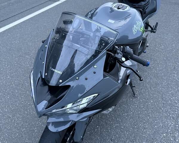 Кавасаки Ниндзя 2019 в Борисполе на Automoto.ua Серый Кавасаки Ниндзя, объемом двигателя 0.64 л и пробегом 12 тыс. км за 9900 $, фото 4 на Automoto.ua