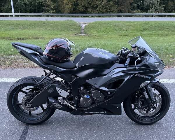 Кавасаки Ниндзя 2019 в Борисполе на Automoto.ua Серый Кавасаки Ниндзя, объемом двигателя 0.64 л и пробегом 12 тыс. км за 9900 $, фото 3 на Automoto.ua