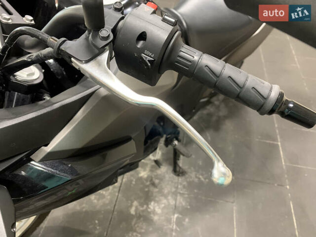 Черный Кавасаки Версис, объемом двигателя 0.3 л и пробегом 7 тыс. км за 5000 $, фото 24 на Automoto.ua