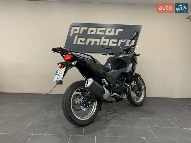 Черный Кавасаки Версис, объемом двигателя 0.3 л и пробегом 7 тыс. км за 5000 $, фото 3 на Automoto.ua