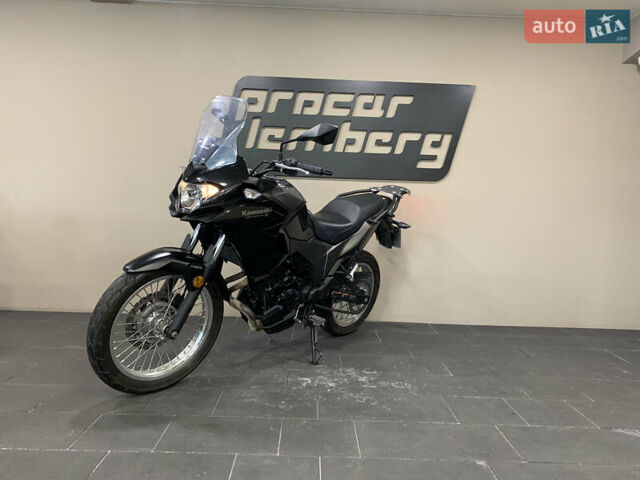 Черный Кавасаки Версис, объемом двигателя 0.3 л и пробегом 7 тыс. км за 5000 $, фото 7 на Automoto.ua